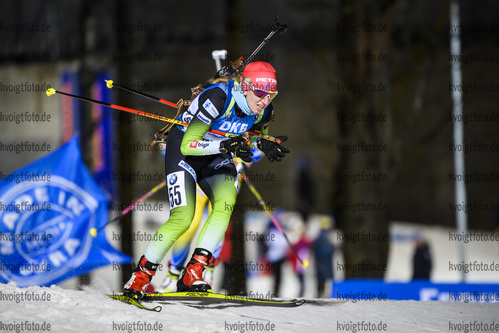 05.12.2019, xkvx, Biathlon IBU Weltcup Oestersund, Einzel Damen, v.l. Polona Klemencic (Slovenia) in aktion / in action competes