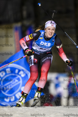 05.12.2019, xkvx, Biathlon IBU Weltcup Oestersund, Einzel Damen, v.l. Emilie Aagheim Kalkenberg (Norway) in aktion / in action competes