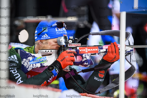 06.12.2019, xkvx, Biathlon IBU Weltcup Oestersund, Training Herren, v.l. Erik Lesser (Germany) in aktion am Schiessstand / at the shooting range