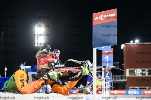 06.12.2019, xkvx, Biathlon IBU Weltcup Oestersund, Training Herren, v.l. Johannes Kuehn (Germany) in aktion am Schiessstand / at the shooting range