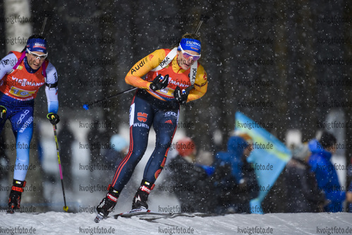 08.12.2019, xkvx, Biathlon IBU Weltcup Oestersund, Staffel Damen, v.l. Vanessa Hinz (Germany) in aktion / in action competes