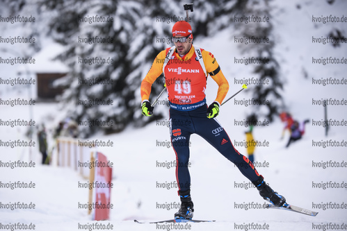 13.12.2019, xkvx, Biathlon IBU Weltcup Hochfilzen, Sprint Herren, v.l. Arnd Peiffer (Germany) in aktion / in action competes