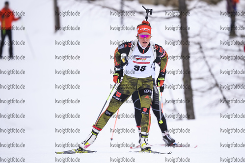 14.12.2019, xkvx, Biathlon DSV Deutschlandpokal Martell, Sprint - weiblich, v.l. Sophia Schneider (Germany)  