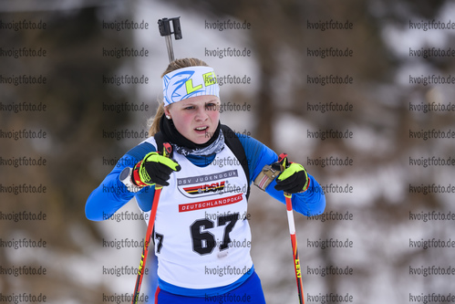 14.12.2019, xkvx, Biathlon DSV Deutschlandpokal Martell, Sprint - weiblich, v.l. Georgy Langer (Germany)  