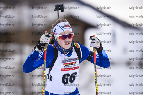 14.12.2019, xkvx, Biathlon DSV Deutschlandpokal Martell, Sprint - weiblich, v.l. Vanessa Kern (Germany)  
