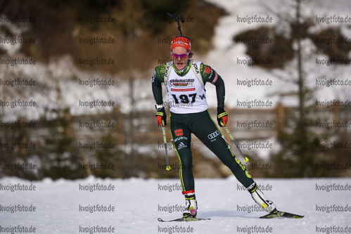 15.12.2019, xkvx, Biathlon DSV Deutschlandpokal Martell, Sprint - weiblich, v.l. Sophia Schneider (Germany)  
