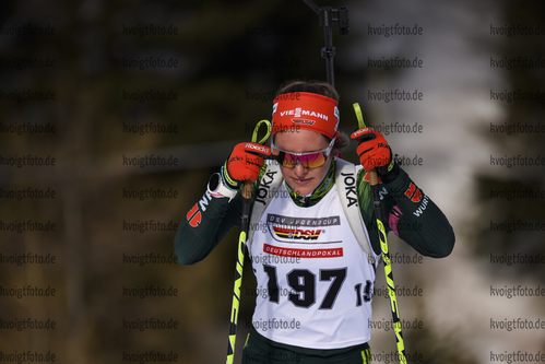 15.12.2019, xkvx, Biathlon DSV Deutschlandpokal Martell, Sprint - weiblich, v.l. Sophia Schneider (Germany)  