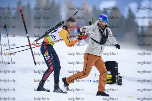 18.12.2019, xkvx, Biathlon IBU Cup Obertilliach, Short Individual Herren, v.l. Florian Hollandt (Germany) and Physiotherapeut Robin Keiner (Germany) in aktion / in action competes