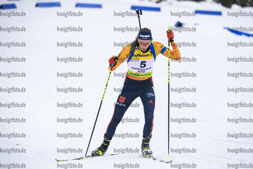 18.12.2019, xkvx, Biathlon IBU Cup Obertilliach, Short Individual Damen, v.l. Vanessa Voigt (Germany) in aktion / in action competes