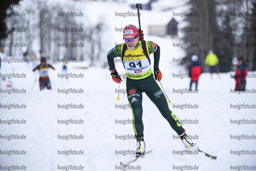 18.12.2019, xkvx, Biathlon IBU Cup Obertilliach, Short Individual Damen, v.l. Stefanie Scherer (Germany) in aktion / in action competes