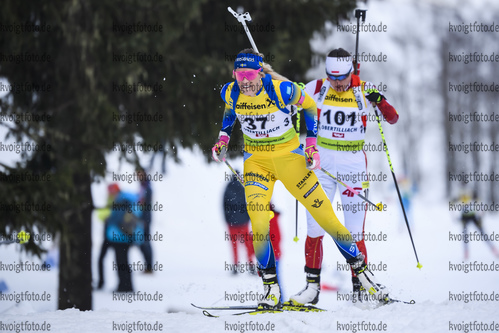 18.12.2019, xkvx, Biathlon IBU Cup Obertilliach, Short Individual Damen, v.l. Ingela Andersson (Sweden) in aktion / in action competes