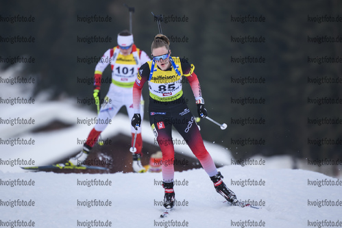 18.12.2019, xkvx, Biathlon IBU Cup Obertilliach, Short Individual Damen, v.l. Jenny Enodd (Norway) in aktion / in action competes