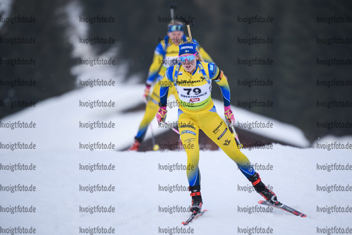 18.12.2019, xkvx, Biathlon IBU Cup Obertilliach, Short Individual Damen, v.l. Felicia Lindqvist (Sweden) in aktion / in action competes