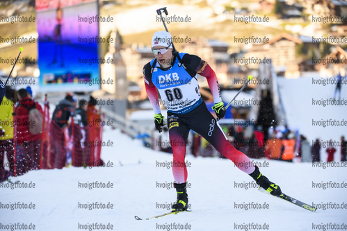 19.12.2019, xkvx, Biathlon IBU Weltcup Le Grand Bornand, Sprint Herren, v.l. Fredrik Gjesbakk (Norway) in aktion / in action competes