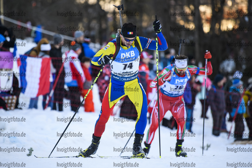 19.12.2019, xkvx, Biathlon IBU Weltcup Le Grand Bornand, Sprint Herren, v.l. Cornel Puchianu (Romania) in aktion / in action competes