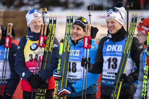 19.12.2019, xkvx, Biathlon IBU Weltcup Le Grand Bornand, Sprint Herren, v.l. Johannes Thingnes Boe (Norway), Quentin Fillon Maillet (France) and Tarjei Boe (Norway) bei der Siegerehrung / at the medal ceremony