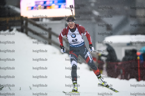 20.12.2019, xkvx, Biathlon IBU Weltcup Le Grand Bornand, Sprint Damen, v.l. Ieva Puce (Latvia) in aktion / in action competes