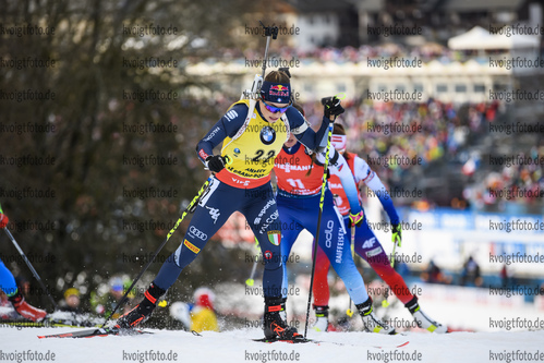 22.12.2019, xkvx, Biathlon IBU Weltcup Le Grand Bornand, Verfolgung Damen, v.l. Dorothea Wierer (Italy) in aktion / in action competes