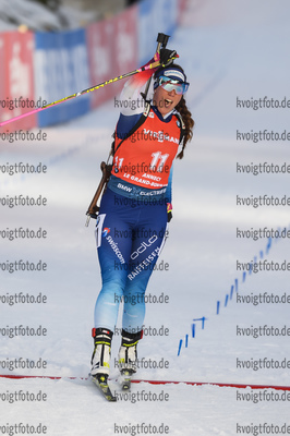 22.12.2019, xkvx, Biathlon IBU Weltcup Le Grand Bornand, Verfolgung Damen, v.l. Lena Haecki (Switzerland) gewinnt die Bronzemedaille / wins the bronze medal