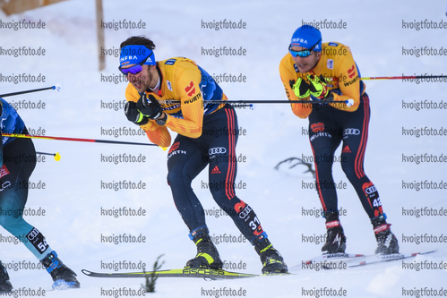 28.12.2019, xkvx, Langlauf Tour de Ski Lenzerheide, Massenstart Herren, v.l. Jonas Dobler (Germany) in aktion / in action competes