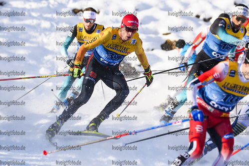 28.12.2019, xkvx, Langlauf Tour de Ski Lenzerheide, Massenstart Herren, v.l. Florian Notz (Germany) in aktion / in action competes