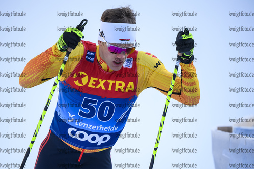29.12.2019, xkvx, Langlauf Tour de Ski Lenzerheide, Prolog Finale, v.l. Sebastian Eisenlauer (Germany) in aktion / in action competes