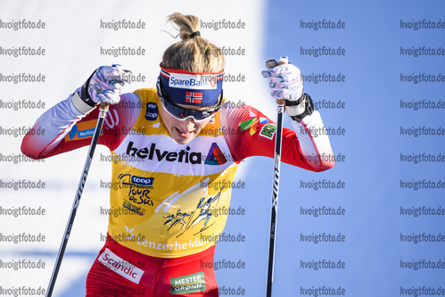 29.12.2019, xkvx, Langlauf Tour de Ski Lenzerheide, Sprint Finale, v.l. Therese Johaug (Norway) in aktion / in action competes
