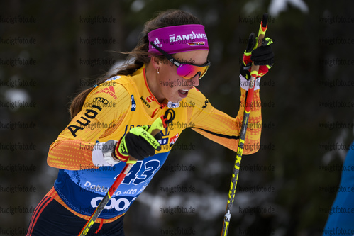 31.12.2019, xkvx, Langlauf Tour de Ski Toblach, Einzel Damen, v.l. Sofie Krehl (Germany) in aktion / in action competes