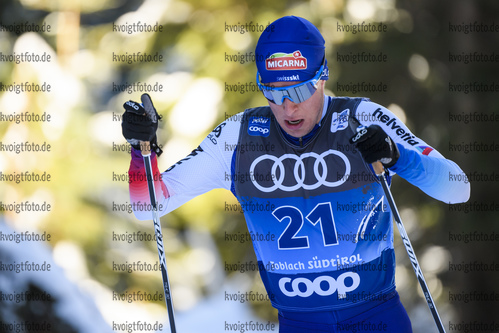 31.12.2019, xkvx, Langlauf Tour de Ski Toblach, Einzel Herren, v.l. Beda Klee (Switzerland) in aktion / in action competes
