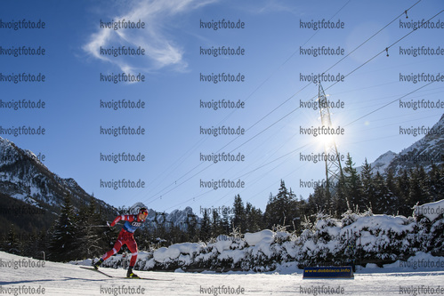 31.12.2019, xkvx, Langlauf Tour de Ski Toblach, Einzel Herren, v.l. Andrey Larkov (Russia) in aktion / in action competes