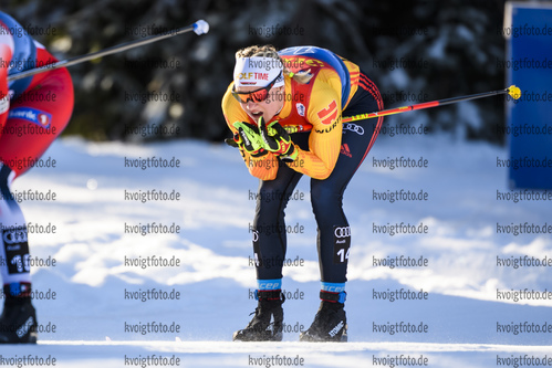 01.01.2020, xkvx, Langlauf Tour de Ski Toblach, Pursuit Damen, v.l. Victoria Carl (Germany) in aktion / in action competes