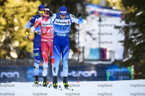 01.01.2020, xkvx, Langlauf Tour de Ski Toblach, Pursuit Herren, v.l. Dario Cologna (Switzerland)  / 