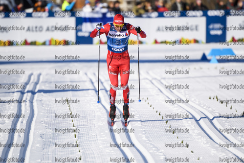 01.01.2020, xkvx, Langlauf Tour de Ski Toblach, Pursuit Herren, v.l. Alexander Bolshunov (Russia)  / 