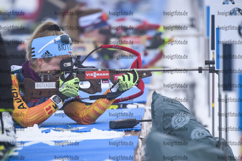 07.01.2019, xkvx, Biathlon IBU Weltcup Oberhof, Training Damen, v.l. Marion Deigentesch (Germany) in aktion am Schiessstand / at the shooting range