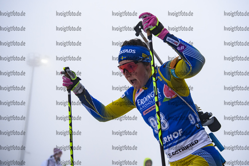 09.01.2019, xkvx, Biathlon IBU Weltcup Oberhof, Sprint Damen, v.l. Johanna Skottheim (Sweden) in aktion / in action competes