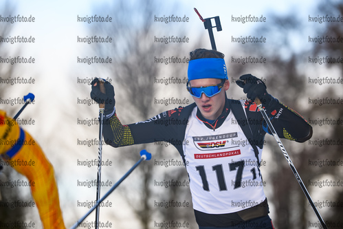 11.01.2020, xkvx, Biathlon DSV Deutschlandpokal Notschrei, Einzel - maennlich, v.l. Darius Lodl (Germany)  / 