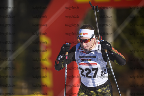 11.01.2020, xkvx, Biathlon DSV Deutschlandpokal Notschrei, Einzel - weiblich, v.l. Jessica Lange (Germany)  / 
