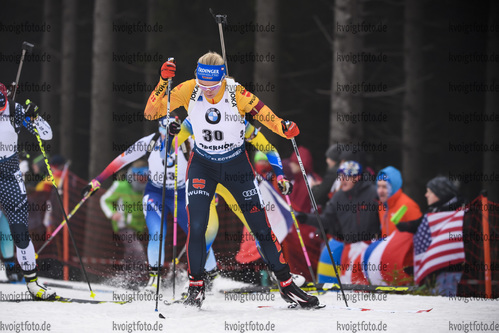 Oberhof, Germany, 12.01.2020, IBU Weltcup Biathlon Oberhof, Massenstart Damen, Vanessa Hinz (Germany) in aktion, in action competes (Foto: Kevin Voigt/DeFodi images)