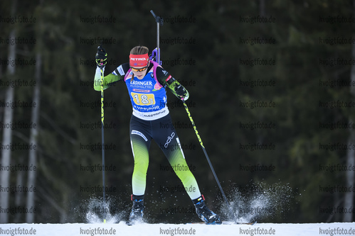 17.01.2019, xkvx, Biathlon IBU Weltcup Ruhpolding, Staffel Damen, v.l. Lea Einfalt (Slovenia) in aktion / in action competes