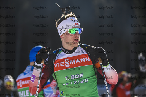 22.01.2019, xkvx, Biathlon IBU Weltcup Pokljuka, Training Damen und Herren, v.l. Tarjei Boe (Norway) schaut / looks on