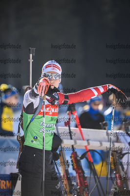 22.01.2019, xkvx, Biathlon IBU Weltcup Pokljuka, Training Damen und Herren, v.l. Felix Leitner (Austria) schaut / looks on