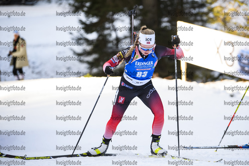 24.01.2019, xkvx, Biathlon IBU Weltcup Pokljuka, Einzel Damen, v.l. Karoline Erdal (Norway) in aktion / in action competes