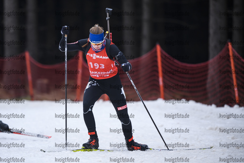 26.01.2020, xkvx, Biathlon DSV Deutschlandpokal Oberhof, Pursuit - weiblich, v.l. Tamina Poike (Germany)  / 