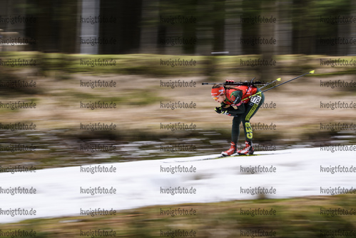 26.01.2020, xkvx, Biathlon DSV Deutschlandpokal Oberhof, Pursuit - weiblich, v.l. Marina Sauter (Germany)  / 