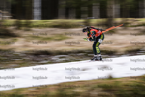 26.01.2020, xkvx, Biathlon DSV Deutschlandpokal Oberhof, Pursuit - weiblich, v.l. Jana Fiedler (Germany)  / 