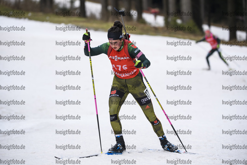 26.01.2020, xkvx, Biathlon DSV Deutschlandpokal Oberhof, Pursuit - weiblich, v.l. Elisabeth Schmidt (Germany)  / 