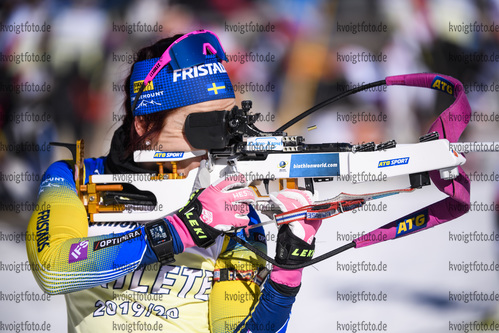07.02.2020, xkvx, Biathlon IBU Cup Martell, Training Damen und Herren, v.l. Elisabeth Hoegberg (Sweden)  / 