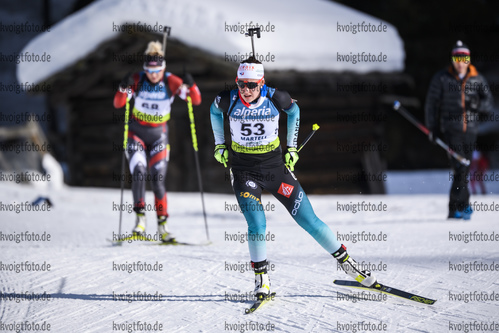 08.02.2020, xkvx, Biathlon IBU Cup Martell, Sprint Damen, v.l. Caroline Colombo (France) in aktion / in action competes