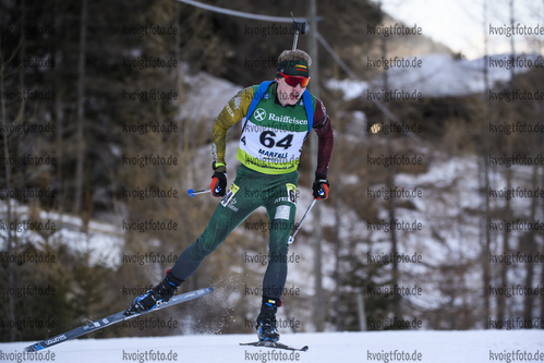 08.02.2020, xkvx, Biathlon IBU Cup Martell, Sprint Herren, v.l. Maksim Fomin (Lithuania) in aktion / in action competes