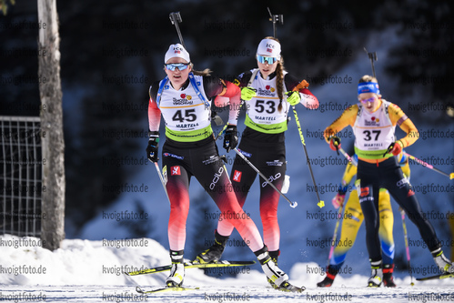 09.02.2020, xkvx, Biathlon IBU Cup Martell, Massenstart Damen, v.l. Eline Grue (Norway) in aktion / in action competes